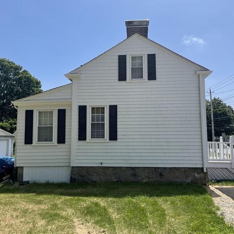 31 Willow St, Fall River, MA 02720 photo 3