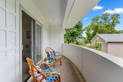 75 Beach St, Marblehead, MA 01945 photo 30