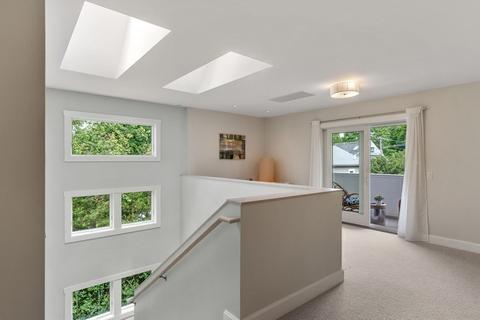 75 Beach St, Marblehead, MA 01945 photo 29