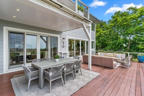 75 Beach St, Marblehead, MA 01945 photo 7