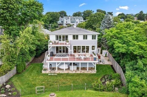 75 Beach St, Marblehead, MA 01945 photo 37