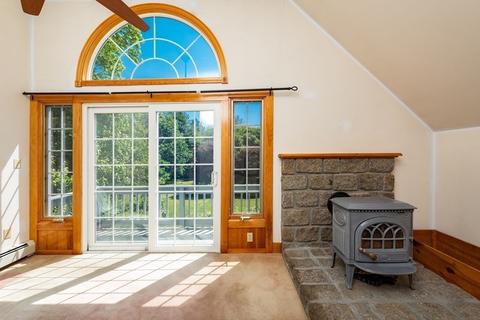 19 Plain St E, Berkley, MA 02779 photo 21