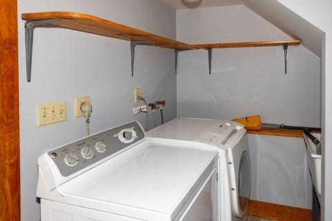 19 Plain St E, Berkley, MA 02779 photo 28