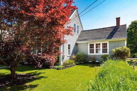 19 Plain St E, Berkley, MA 02779 photo 3