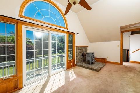 19 Plain St E, Berkley, MA 02779 photo 20