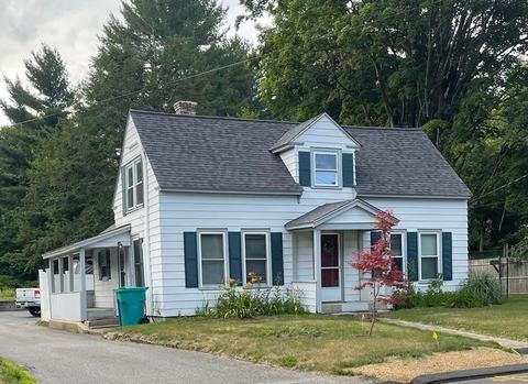 104 High St, Upton, MA 01568 photo 1