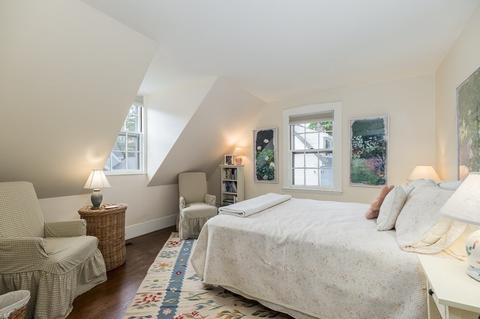 17 Leonard St, Gloucester, MA 01930 photo 11