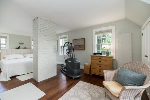 17 Leonard St, Gloucester, MA 01930 photo 9