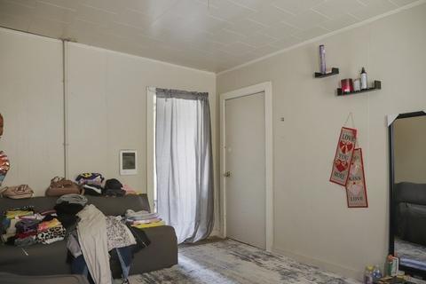 54 West St, Ware, MA 01082 photo 9
