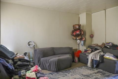 54 West St, Ware, MA 01082 photo 6