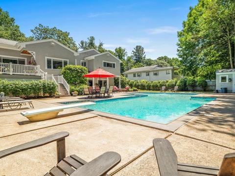 91 Lagrange St, Chestnut Hill, MA 02467 photo 26