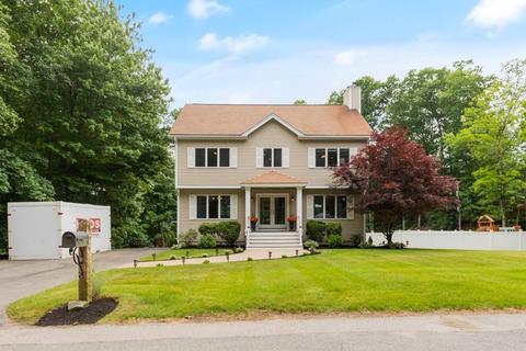 16 Old Forest St, Middleton, MA 01949 photo 2