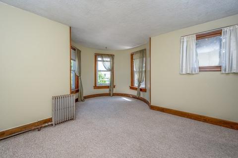 19 Wayne St, Worcester, MA 01603 photo 12