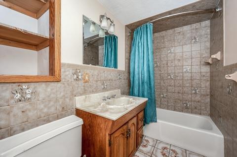 19 Wayne St, Worcester, MA 01603 photo 28