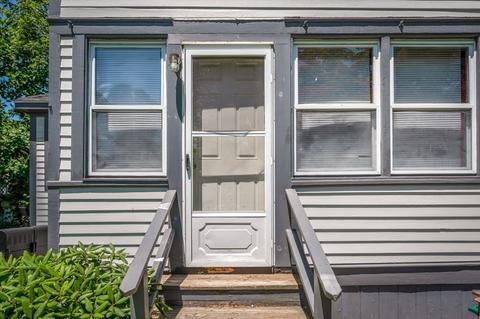 19 Wayne St, Worcester, MA 01603 photo 8