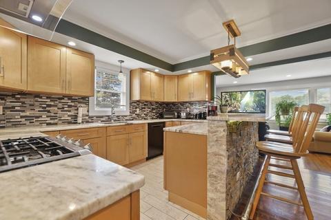 44 Ray St, Webster, MA 01570 photo 7