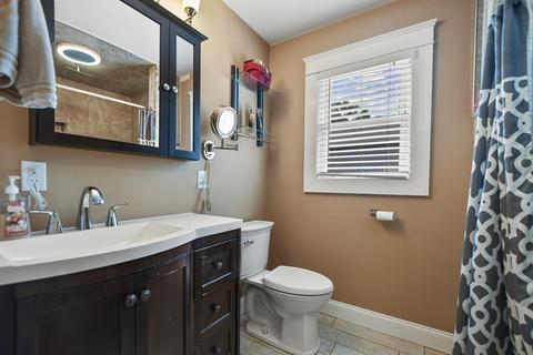 44 Ray St, Webster, MA 01570 photo 19