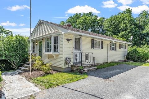 18 Ashburnham Rd, Worcester, MA 01605 photo 3