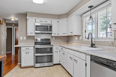 18 Ashburnham Rd, Worcester, MA 01605 photo 18