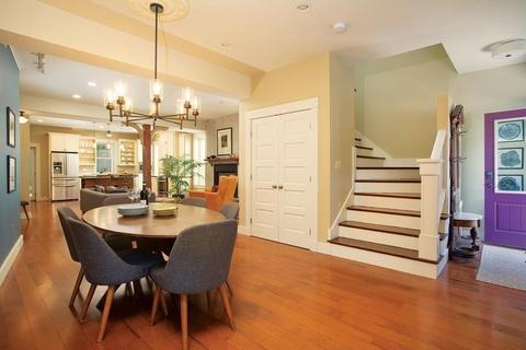 55 White Pl, Brookline, MA 02445 photo 5
