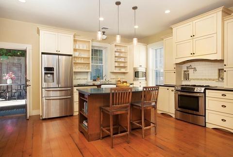 55 White Pl, Brookline, MA 02445 photo 3