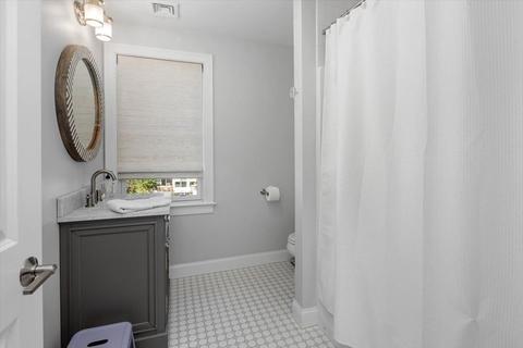 7 Howe St, Hingham, MA 02043 photo 24