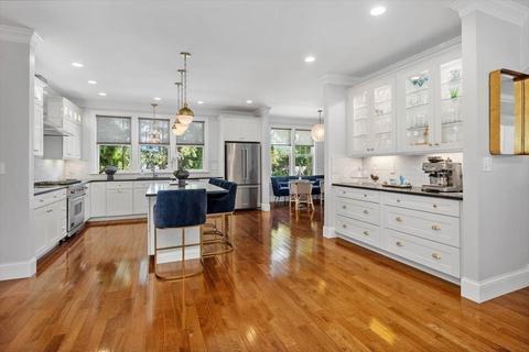 7 Howe St, Hingham, MA 02043 photo 10