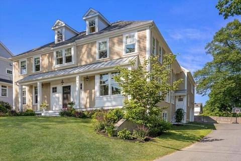 7 Howe St, Hingham, MA 02043 photo 1