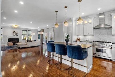 7 Howe St, Hingham, MA 02043 photo 9