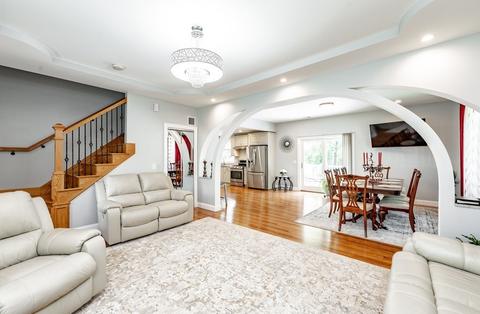 38 Keith St, Chicopee, MA 01013 photo 12