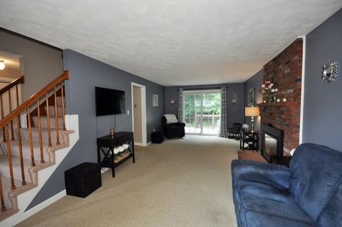 43 Wood Ln, Maynard, MA 01754 photo 9