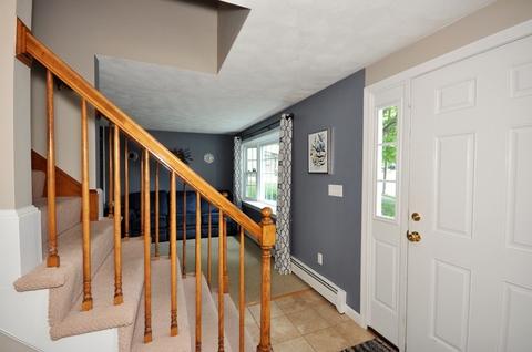 43 Wood Ln, Maynard, MA 01754 photo 4