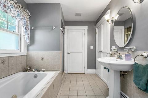 52 Circuit Rd, Dedham, MA 02026 photo 14