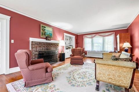 52 Circuit Rd, Dedham, MA 02026 photo 4