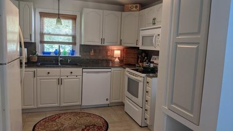 18 Benjamin Rd, Worcester, MA 01602 photo 15