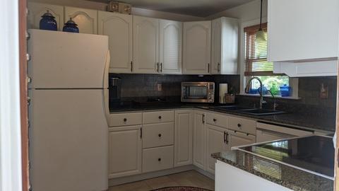18 Benjamin Rd, Worcester, MA 01602 photo 14