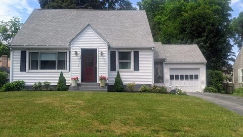 18 Benjamin Rd, Worcester, MA 01602 photo 1