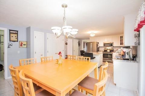 19 Forest Park Dr, Mendon, MA 01756 photo 11