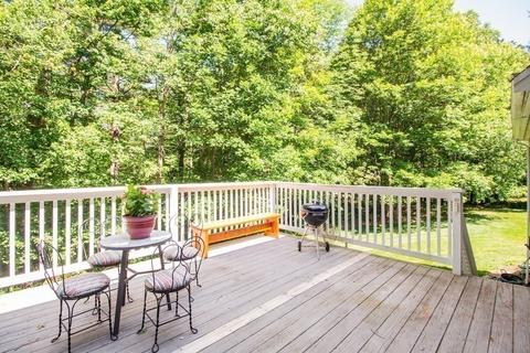 19 Forest Park Dr, Mendon, MA 01756 photo 7
