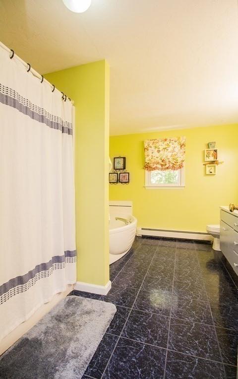 19 Forest Park Dr, Mendon, MA 01756 photo 29