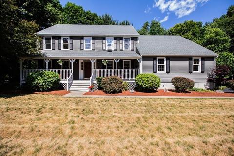 19 Forest Park Dr, Mendon, MA 01756 photo 1