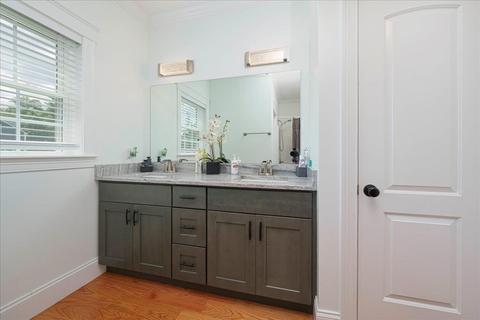 58 Chestnut St, Upton, MA 01568 photo 20