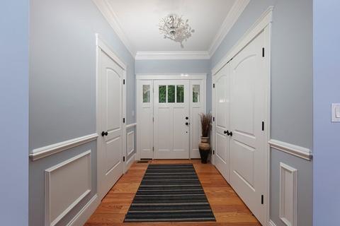 58 Chestnut St, Upton, MA 01568 photo 4