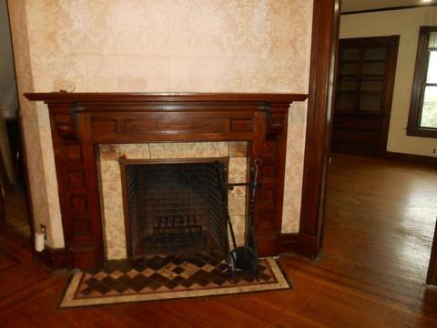 109 Yale St, Springfield, MA 01109 photo 4