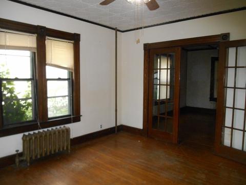 109 Yale St, Springfield, MA 01109 photo 6