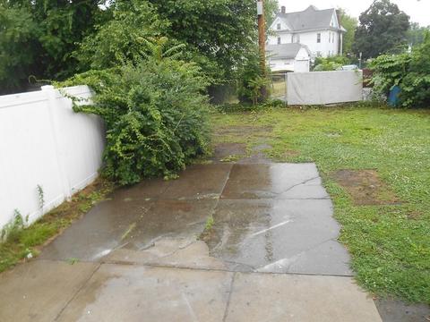 109 Yale St, Springfield, MA 01109 photo 23