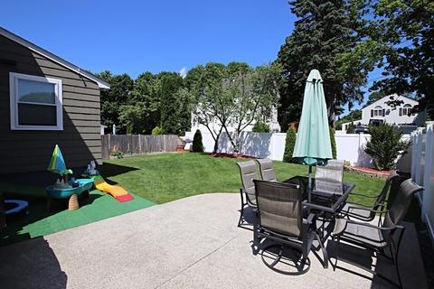 54 Pearson St, Saugus, MA 01906 photo 38