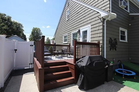 54 Pearson St, Saugus, MA 01906 photo 36