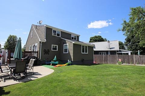 54 Pearson St, Saugus, MA 01906 photo 39