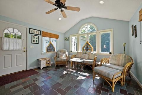 57 Tamarack, Springfield, MA 01129 photo 11